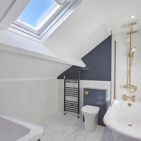 Host & - Castle View بيت للعطل سكرابورو