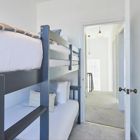 度假居 Host & - Castle View *